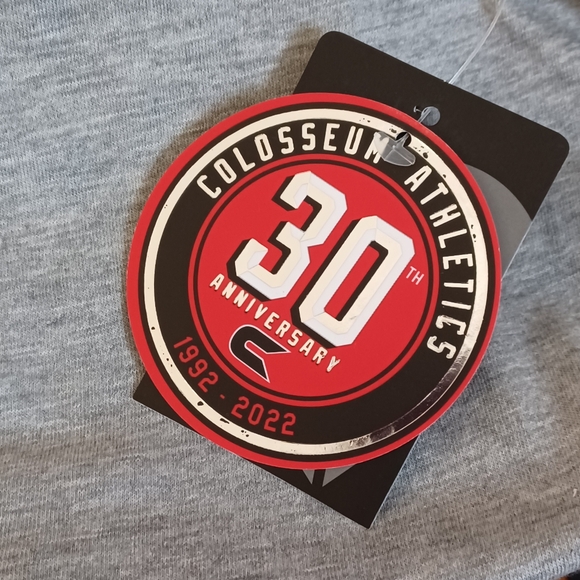 NEW WITH TAGS WOMENS COLOSSEUM SIZE MEDIUM TAMPA BAY LIGHTNING SEQUIN TOP - Picture 5 of 8